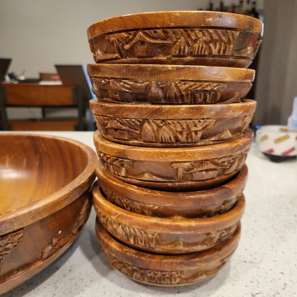 8 pc set Vintage Monkey Paw Carved Water Buffalo Salad Bowl - Picture 5 of 7